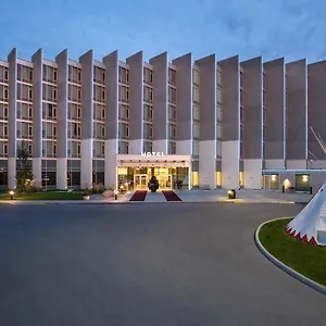 Курортный комплекс Grey Eagle Калгари