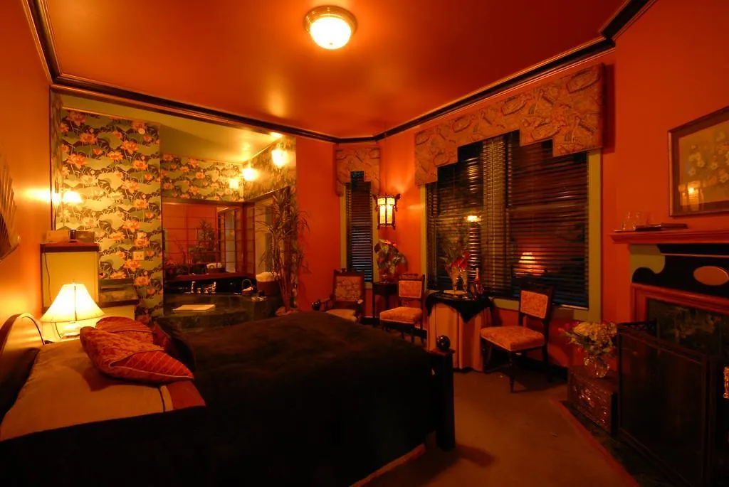 Humboldt House Bed & Breakfast Victoria