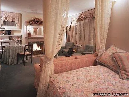 Humboldt House Bed & Breakfast Victoria 4*,  Canada